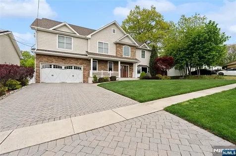 160 Lozier Terrace River Edge NJ 07661