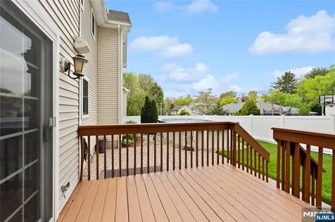 160 Lozier Terrace River Edge NJ 07661