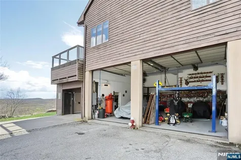 6 Copperas Ridge Road Rockaway Township NJ 07435