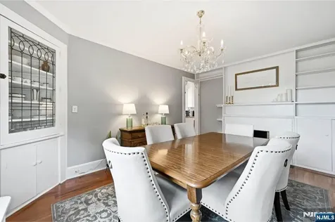18 Irving Place Nutley NJ 07110