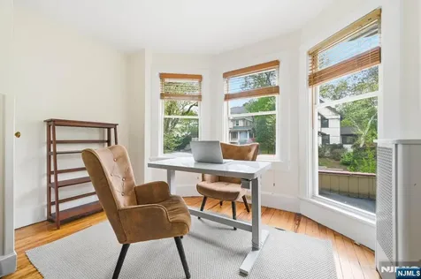 18 Irving Place Nutley NJ 07110