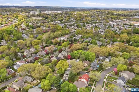 18 Irving Place Nutley NJ 07110