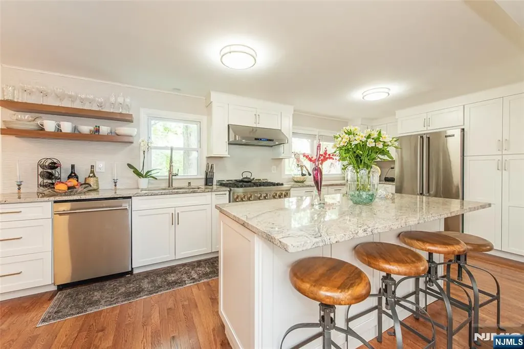 119 Sherwood Avenue Mahwah NJ 07430