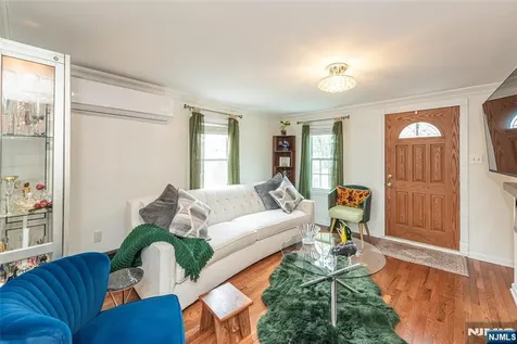 119 Sherwood Avenue Mahwah NJ 07430