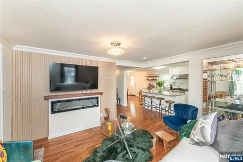 119 Sherwood Avenue Mahwah NJ 07430