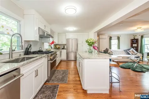 119 Sherwood Avenue Mahwah NJ 07430