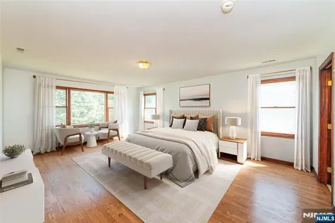 728 Prospect Street Glen Rock NJ 07452