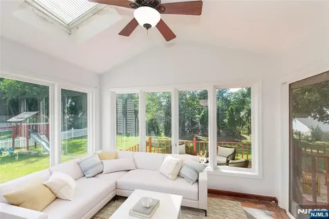 728 Prospect Street Glen Rock NJ 07452