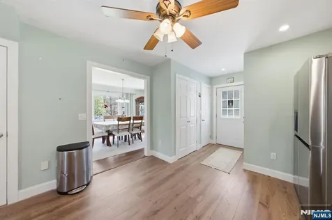 32 Pine Hill Road Mahwah NJ 07430