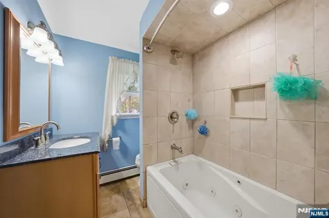 32 Pine Hill Road Mahwah NJ 07430