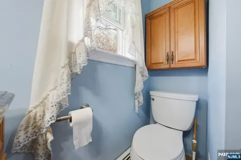 32 Pine Hill Road Mahwah NJ 07430