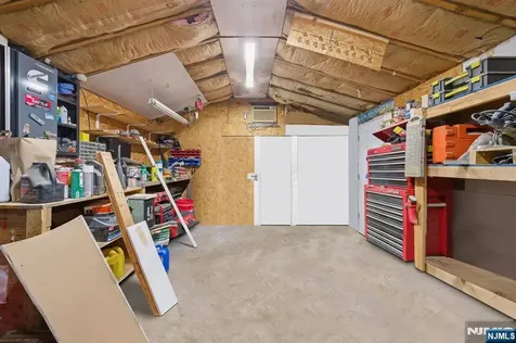 32 Pine Hill Road Mahwah NJ 07430