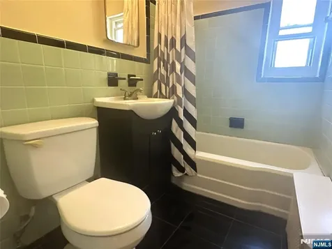 460 Heath Place Hackensack NJ 07601
