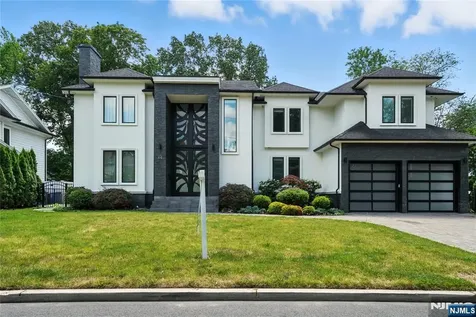 44 Floral Terrace Tenafly NJ 07670