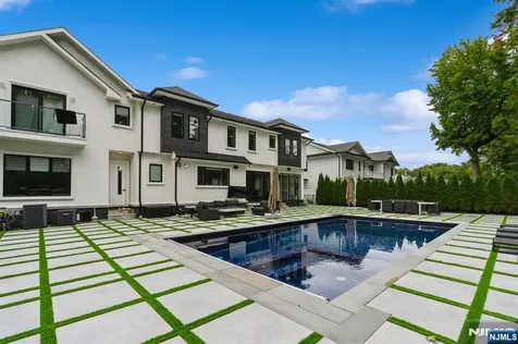 44 Floral Terrace Tenafly NJ 07670