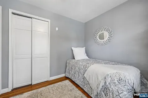 488 Dorchester Road Ridgewood NJ 07450