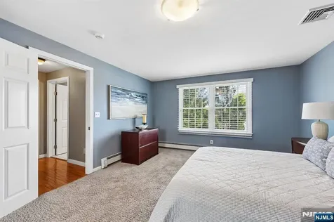 488 Dorchester Road Ridgewood NJ 07450