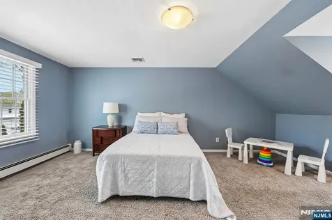 488 Dorchester Road Ridgewood NJ 07450