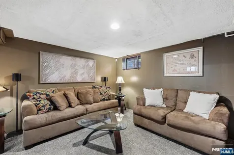 488 Dorchester Road Ridgewood NJ 07450