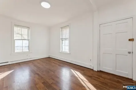21 Central Avenue Tenafly NJ 07670