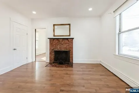 21 Central Avenue Tenafly NJ 07670