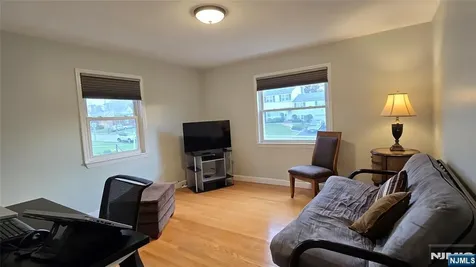 446 Maple Hill Drive Hackensack NJ 07601