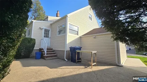 446 Maple Hill Drive Hackensack NJ 07601