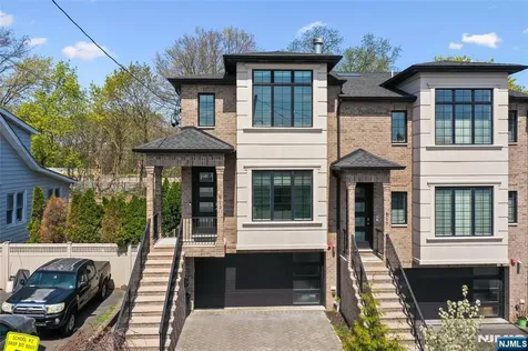 519 Walnut Street Fort Lee NJ 07024