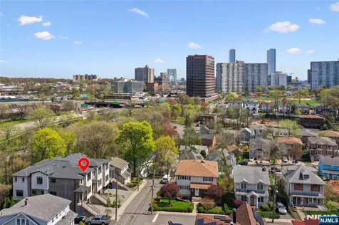 519 Walnut Street Fort Lee NJ 07024
