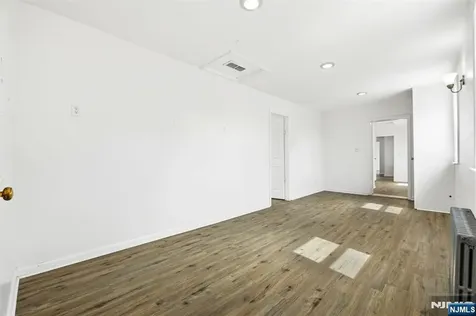 826 7th Street Secaucus NJ 07094