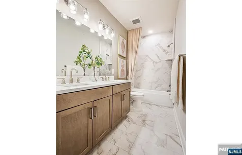 400 Sycamore Street Kearny NJ 07032