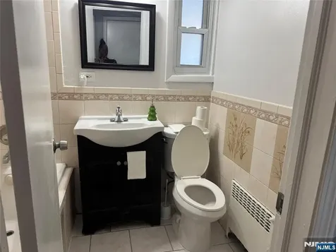 493-495 Berkeley Avenue Orange NJ 07050