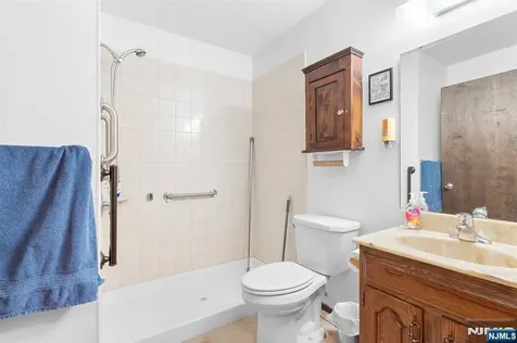 114 Van Dam Avenue Bloomingdale NJ 07403