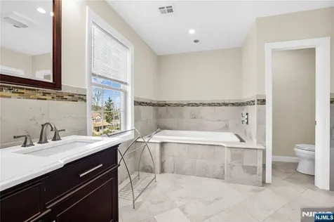 50 Union Street Cedar Grove NJ 07009
