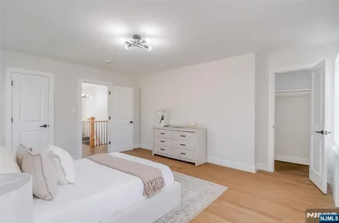 150 Hansbury Avenue Newark NJ 07112