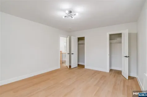 150 Hansbury Avenue Newark NJ 07112