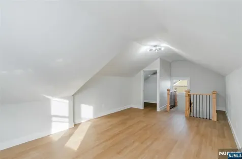 150 Hansbury Avenue Newark NJ 07112