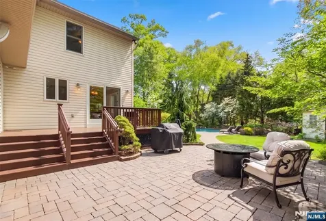 55 Canterbury Drive Ramsey NJ 07446