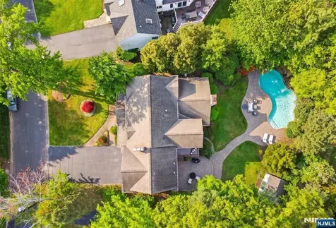 55 Canterbury Drive Ramsey NJ 07446
