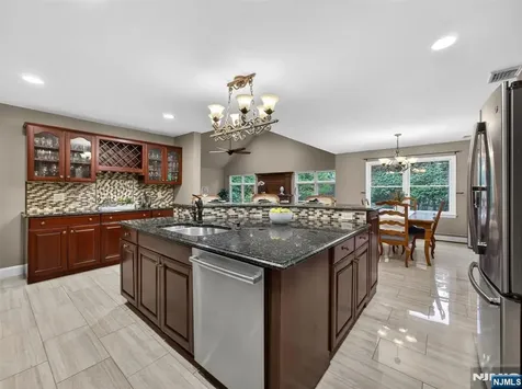 55 Canterbury Drive Ramsey NJ 07446