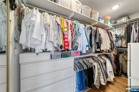 77 Oakdene Avenue Teaneck NJ 07666