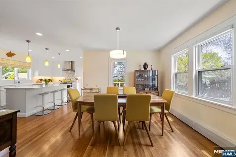 77 Oakdene Avenue Teaneck NJ 07666