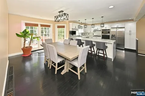 2604 Cleveland Avenue Twp Of Washington NJ 07676
