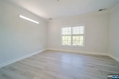 3214 Windsor Park Court Englewood NJ 07631