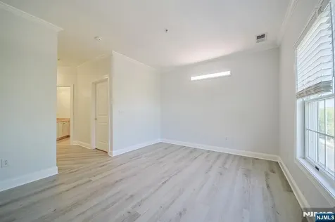 3214 Windsor Park Court Englewood NJ 07631