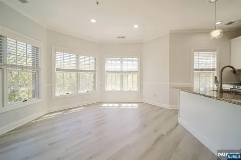 3214 Windsor Park Court Englewood NJ 07631
