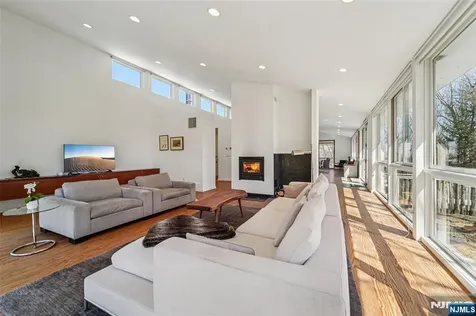 71 Sally Harden Road Sussex NJ 07461
