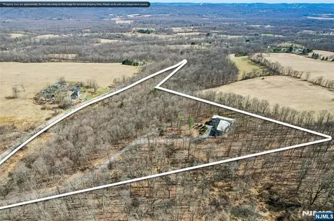 71 Sally Harden Road Sussex NJ 07461