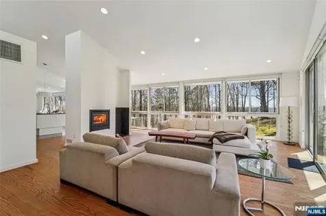 71 Sally Harden Road Sussex NJ 07461