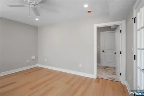 17 I Street Seaside Park NJ 08752